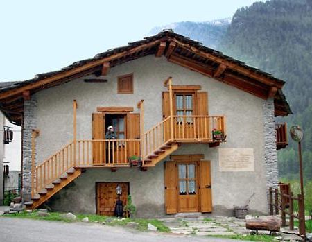 Agriturismo Il Mulino Delle Fucine Villa Casteldelfino Ngoại thất bức ảnh