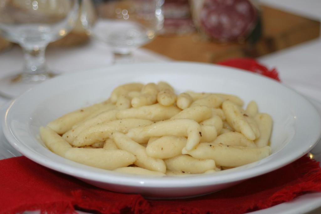 Agriturismo Il Mulino Delle Fucine Villa Casteldelfino Ngoại thất bức ảnh